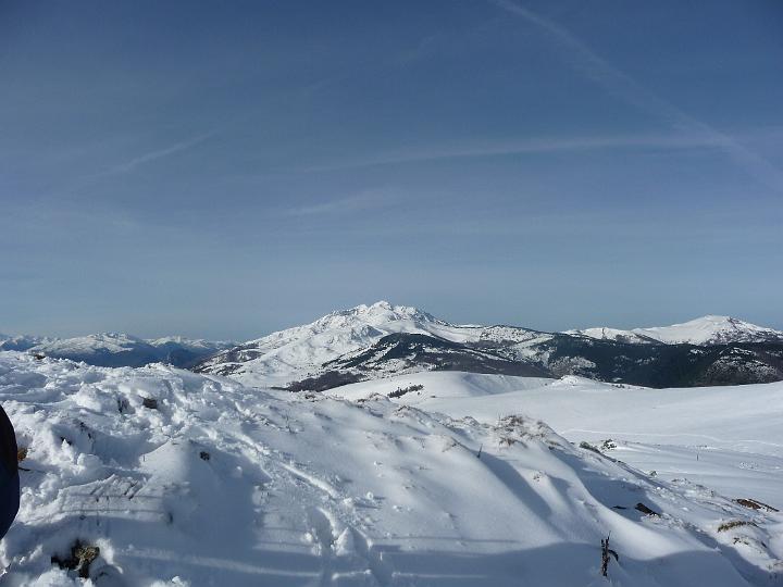 PTEAM_PicDoulent_2009 014.jpg - Montagne de la Frau à droite, Massif de Tabe plein centre, Bassibié au fond à gauche